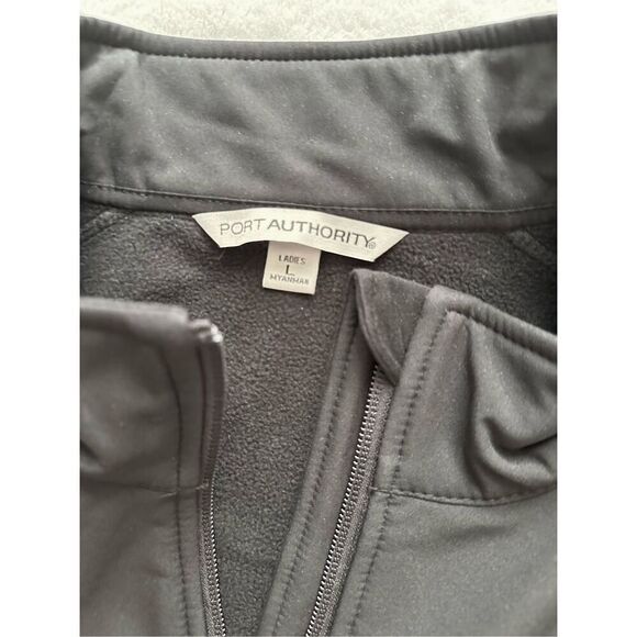 Port authority women’s black jacket with flag and logo patch size L - Picture 4 of 4